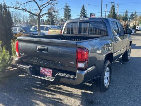 Certified 2023 Toyota Tacoma SR image 5