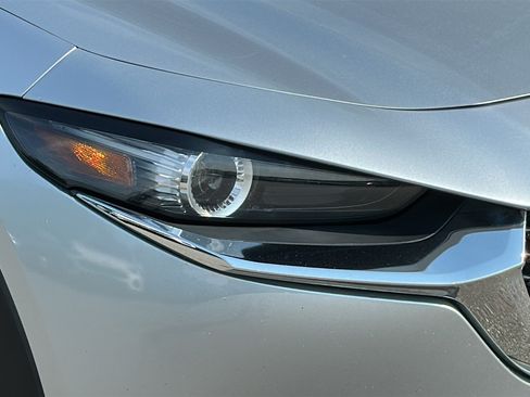 Used 2021 MAZDA CX-30 AWD 2.5 S w/ Preferred Package image 4