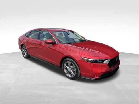 Certified 2025 Honda Accord EX-L image 24