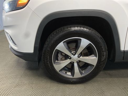 Certified 2019 Jeep Cherokee Limited image 51