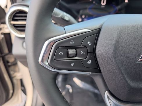 New 2026 Chevrolet Trax ACTIV w/ Sunroof Package FWD image 29