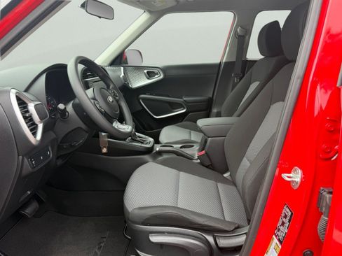 Certified 2021 Kia Soul LX FWD image 13