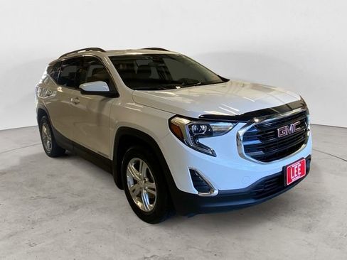 Used 2020 GMC Terrain SLE w/ Driver Convenience Package image 8