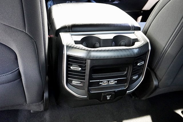 Used 2025 RAM 1500 Big Horn AWD/4WD image 20