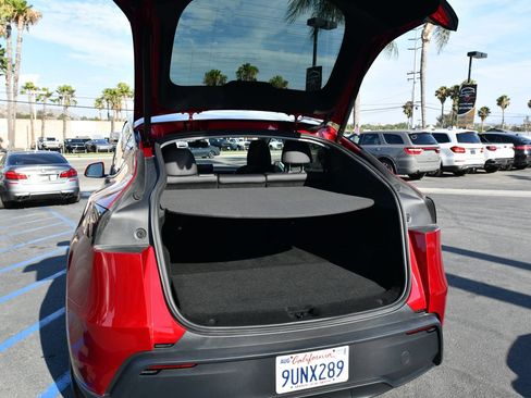 Used 2026 Tesla Model Y Long Range AWD/4WD image 10