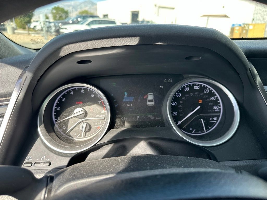Used 2024 Toyota Camry LE AWD/4WD image 19