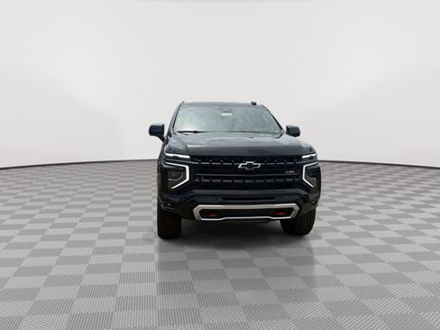 New 2026 Chevrolet Suburban Z71 w/ Z71 Off-Road Package AWD/4WD image 4