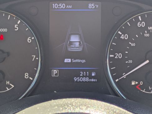 Used 2020 Nissan Rogue S AWD/4WD image 22