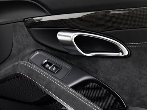 Used 2018 Porsche 911 GT3 RWD image 44