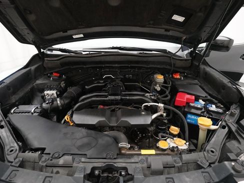 Used 2016 Subaru Forester 2.5i Limited image 3