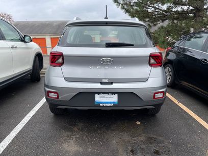 Used 2025 Hyundai Venue SEL
