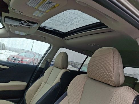 Certified 2025 Subaru Outback Premium image 15