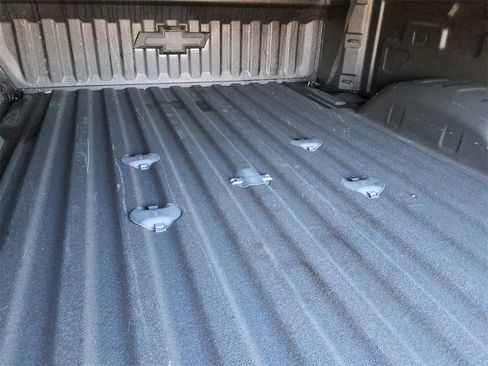 Certified 2025 Chevrolet Silverado 2500 LTZ w/ LTZ Plus Package image 18