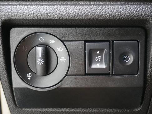 Used 2012 Ford Fusion SEL image 20