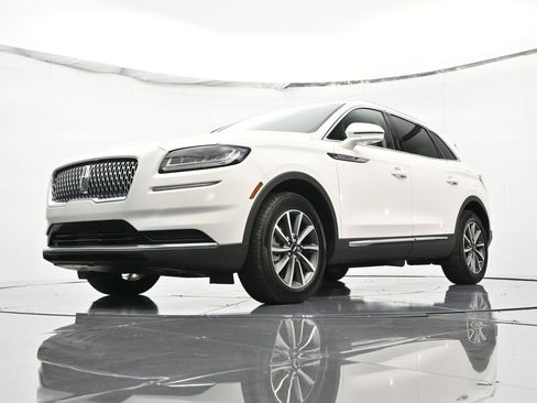 Certified 2022 Lincoln Nautilus FWD image 47
