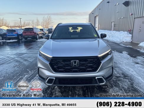 Used 2025 Honda CR-V Sport Touring image 2