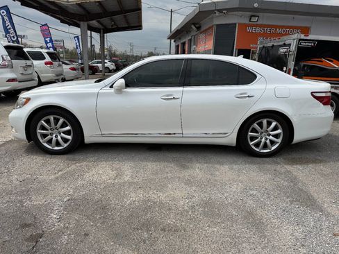 Used 2008 Lexus LS 460 image 1