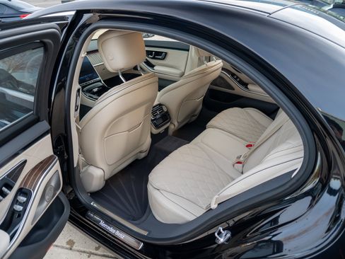 Used 2022 Mercedes-Benz S 580 4MATIC Sedan image 20