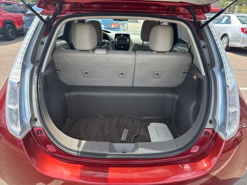 Used 2012 Nissan Leaf SV image 13