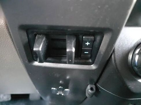 Used 2017 Ford F250 XLT image 27