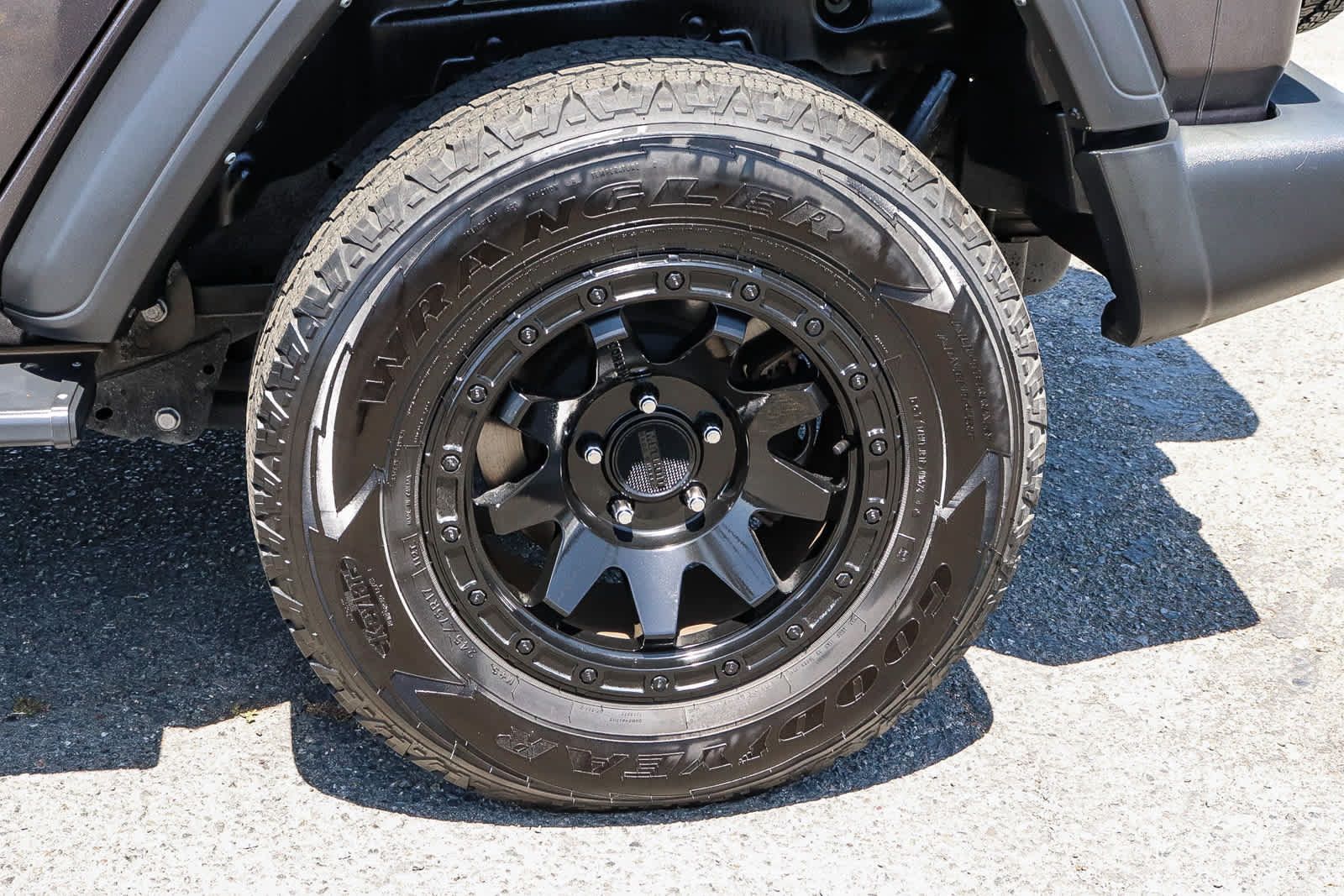 Used 2021 Jeep Wrangler Unlimited Sport AWD/4WD image 14