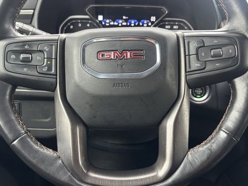 Used 2021 GMC Yukon AT4 w/ AT4 Premium Package image 19