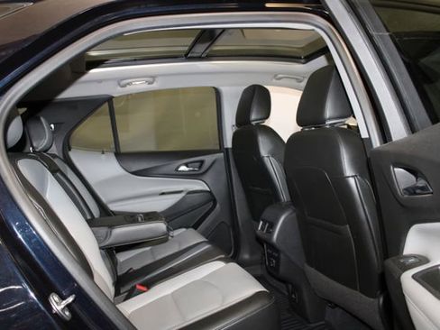 Used 2020 Chevrolet Equinox Premier AWD/4WD image 11
