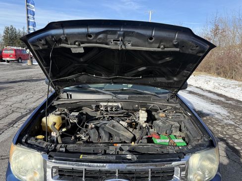 Used 2008 Ford Escape XLT image 32