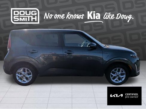 Certified 2023 Kia Soul LX w/ LX Technology Package image 6