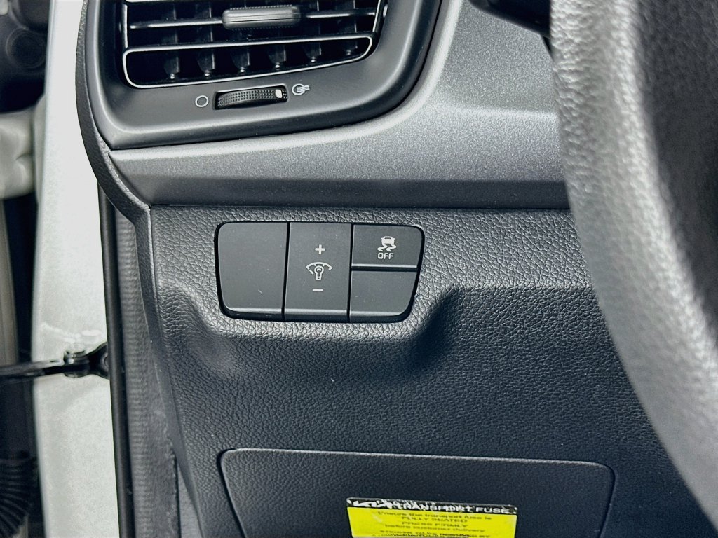 Used 2023 Kia Rio S FWD image 10