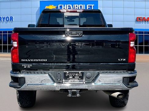 Used 2022 Chevrolet Silverado 3500 LTZ image 6
