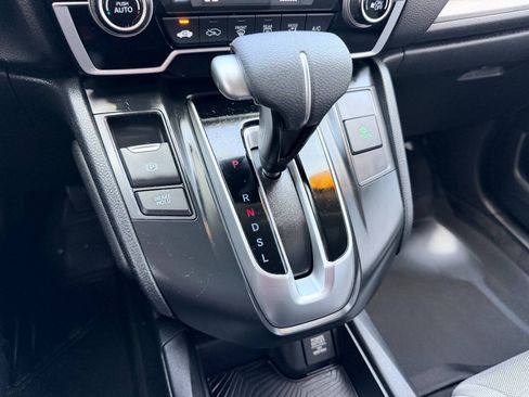Used 2017 Honda CR-V LX image 40