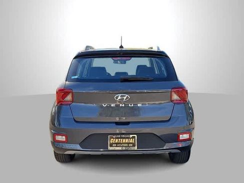 Certified 2025 Hyundai Venue Limited image 7