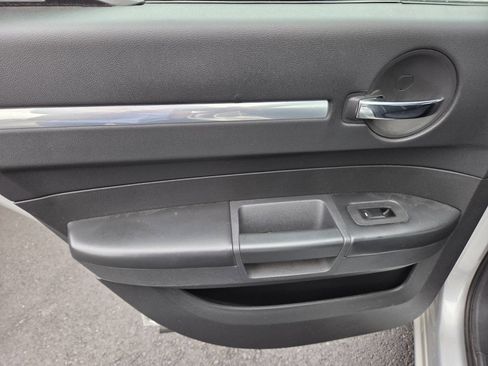 Used 2009 Dodge Charger SE image 8