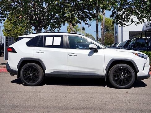 Used 2024 Toyota RAV4 XLE Premium FWD image 7