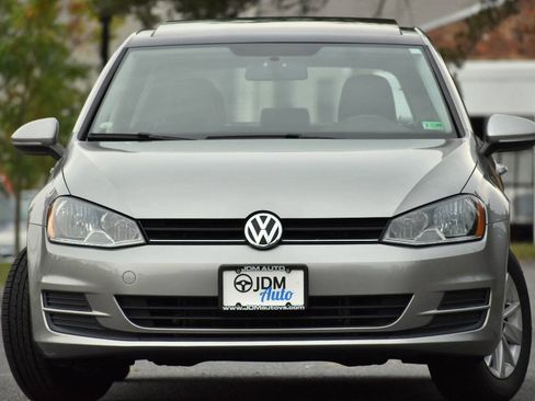 Used 2015 Volkswagen Golf S FWD image 3