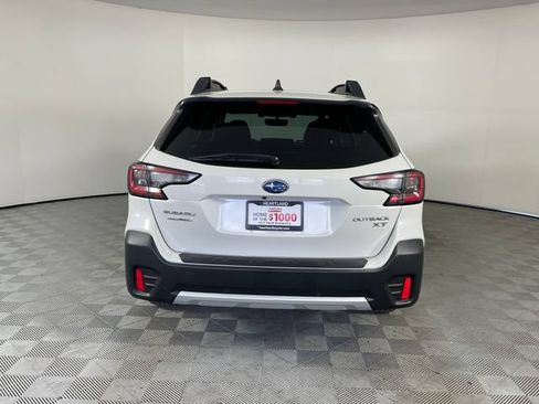 Used 2020 Subaru Outback Limited XT w/ Popular Package #2 AWD/4WD image 25