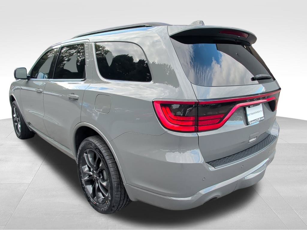 Used 2023 Dodge Durango GT AWD/4WD image 3