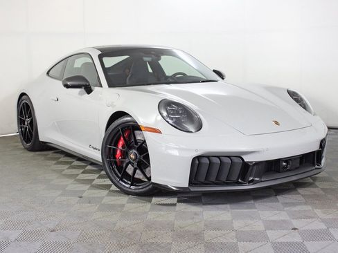 Used 2025 Porsche 911 Carrera 4 GTS image 9