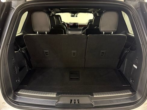 Certified 2022 Lincoln Navigator Reserve AWD/4WD image 39