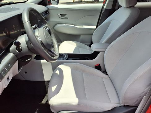 Used 2024 Hyundai Kona SEL AWD/4WD image 14