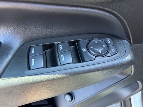 Certified 2021 Chevrolet Equinox LT AWD/4WD image 12