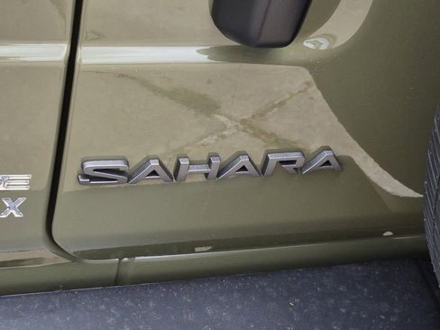 New 2026 Jeep Wrangler Unlimited Sahara AWD/4WD image 9