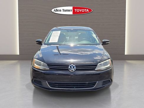 Used 2014 Volkswagen Jetta TDI FWD image 2