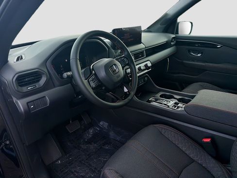 New 2026 Honda Pilot Sport image 9