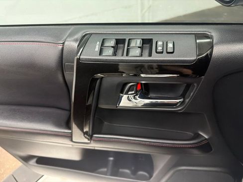 Used 2017 Toyota 4Runner TRD Pro AWD/4WD image 21