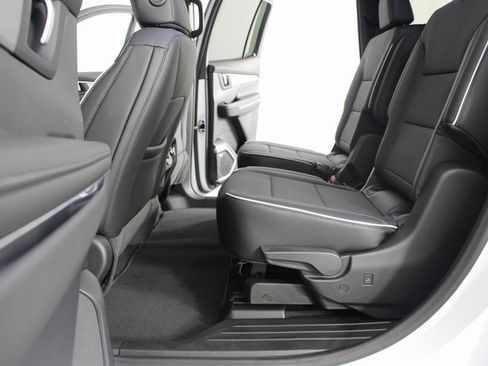 New 2026 Buick Enclave Preferred w/ Power Package image 21