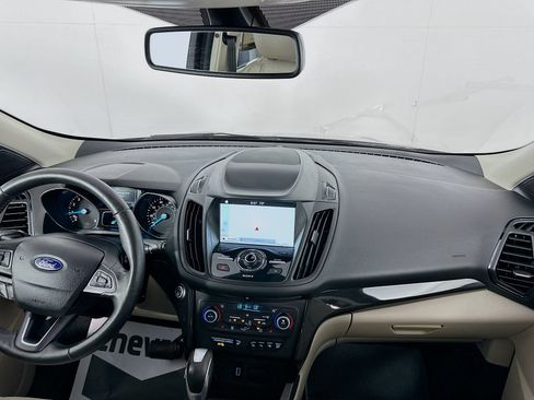 Used 2019 Ford Escape Titanium AWD/4WD image 23