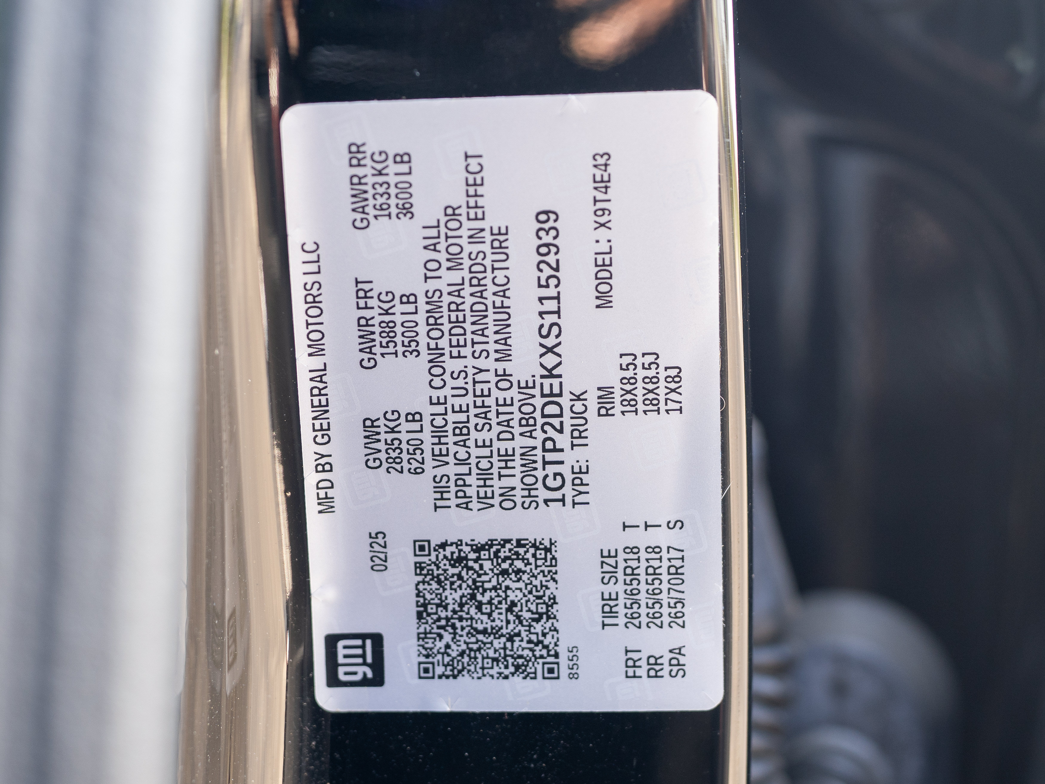 Used 2025 GMC Canyon AT4 w/ Technology Plus Package AWD/4WD image 48