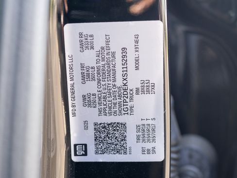 Used 2025 GMC Canyon AT4 w/ Technology Plus Package AWD/4WD image 48